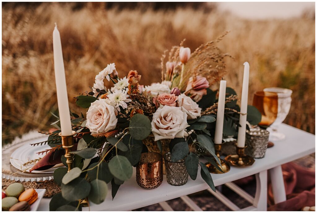 wedding fall florals in the prairies